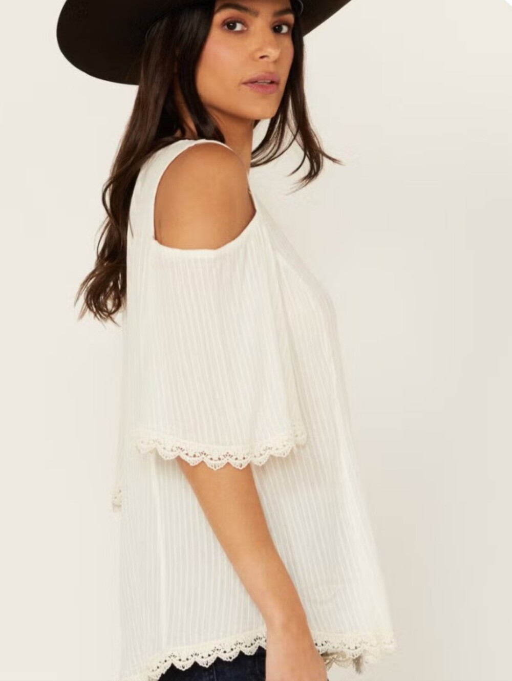Shyanne Gorgeous Flowy Top *Boot Barn *NWT *2xl - Picture 2 of 6